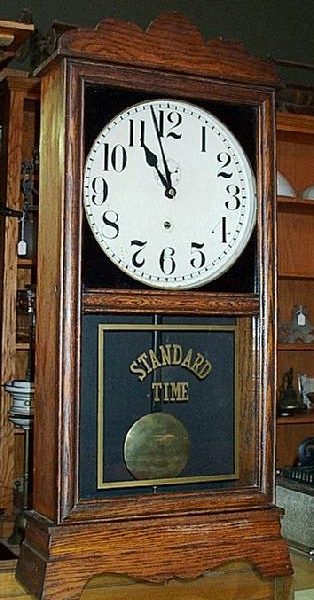 New Haven Standard Referee Clock – Trotter Antiques